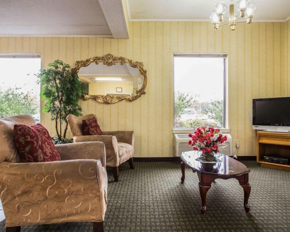 Econo Lodge Inn & Suites Lugoff Image 24