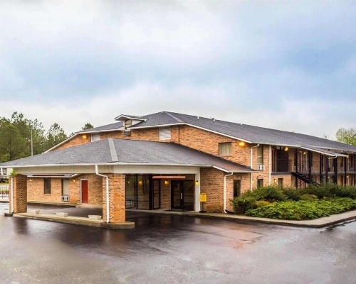 Econo Lodge Inn & Suites Lugoff image 31